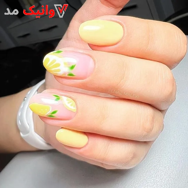 رنگ لاک مناسب بهار چه رنگیه