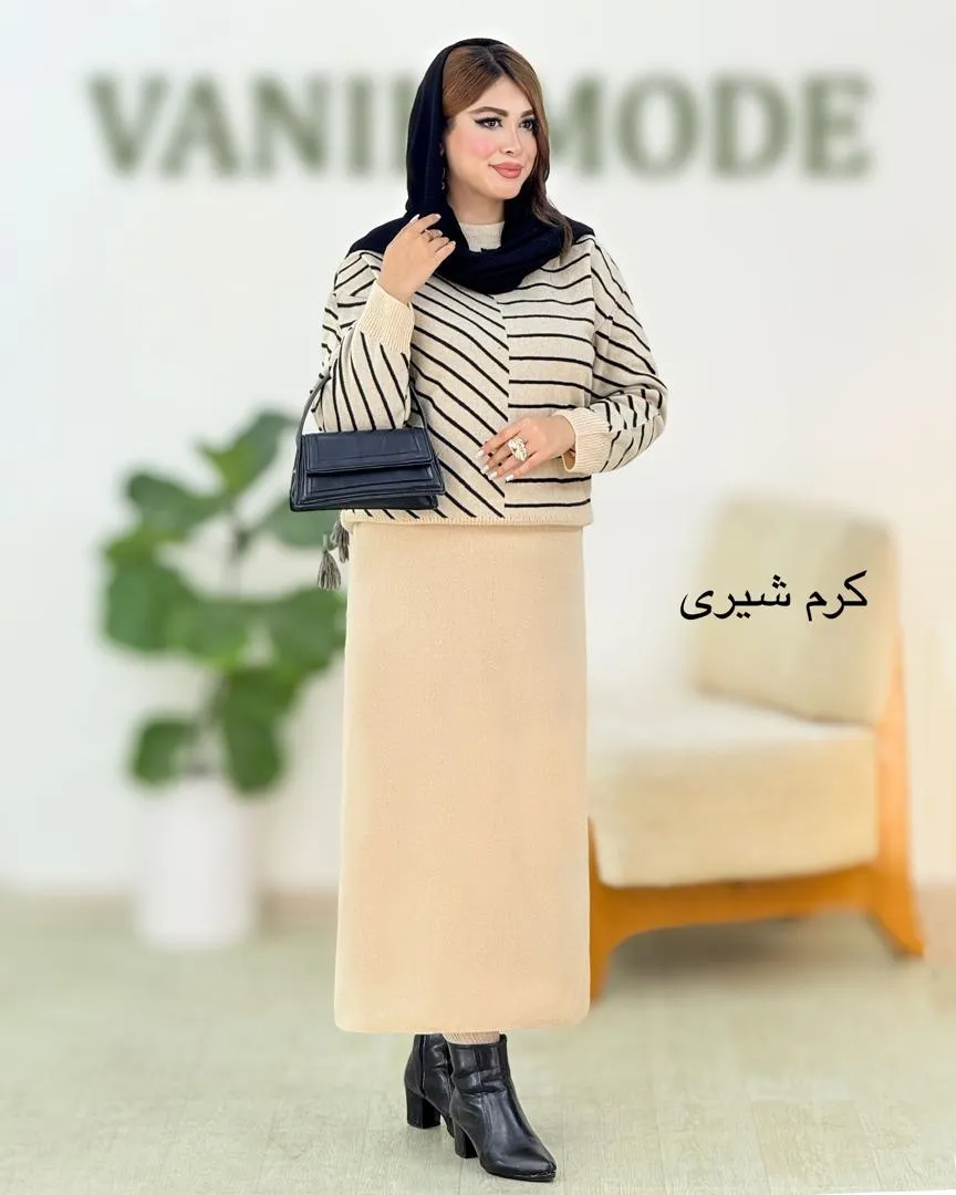 ست بلوز یقه گرد و دامن چاکدار کد h491