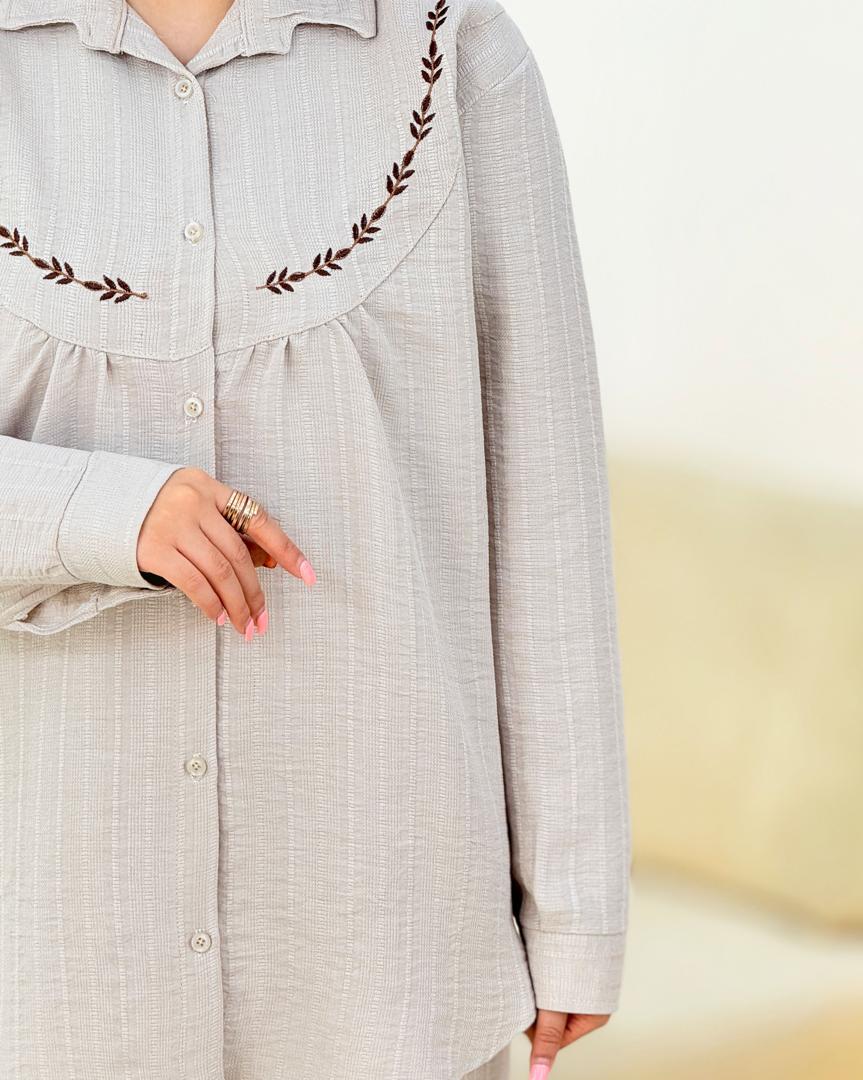 ست شومیز شلوار گلدوزی شانتون کد i089