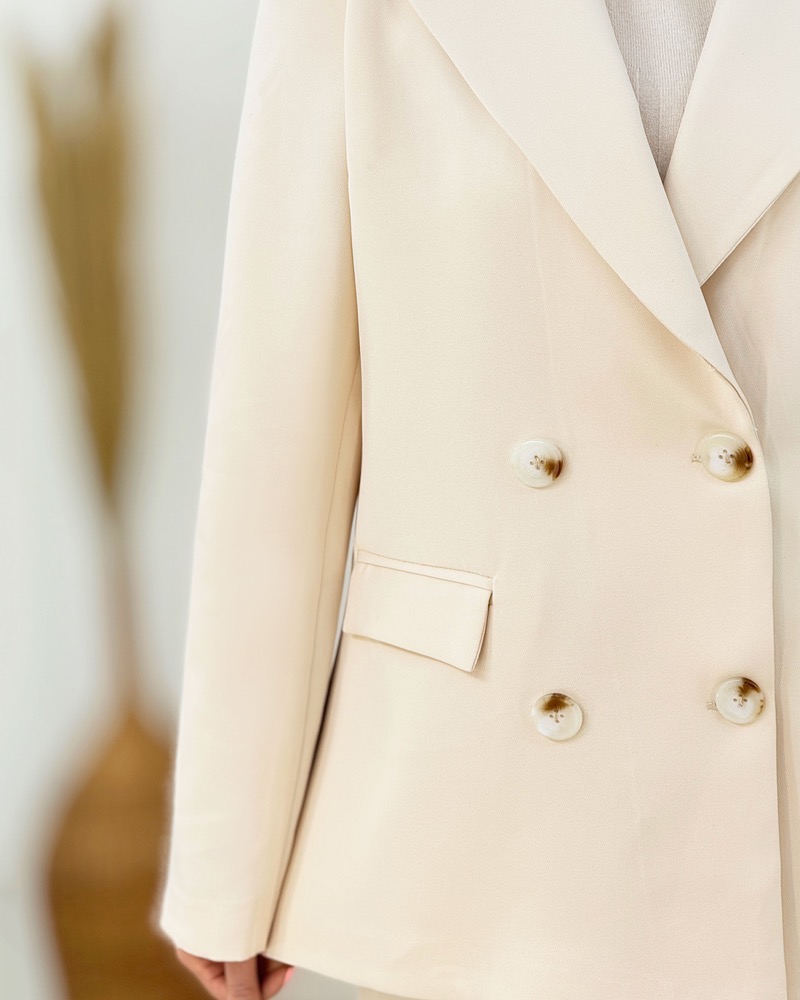 کت شلوار چهار دکمه کد h987