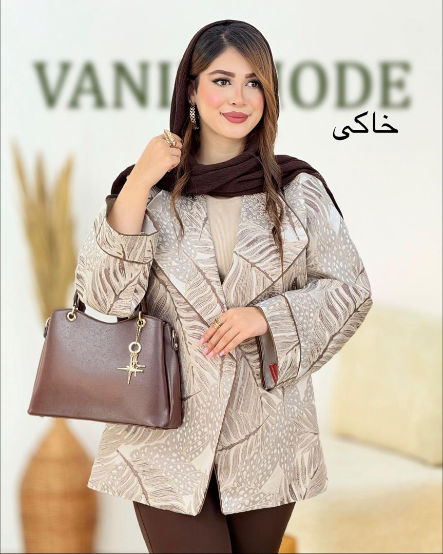 کت یقه انگلیسی مجلسی کوتاه زنانه جنس ژاکارد کد i068
