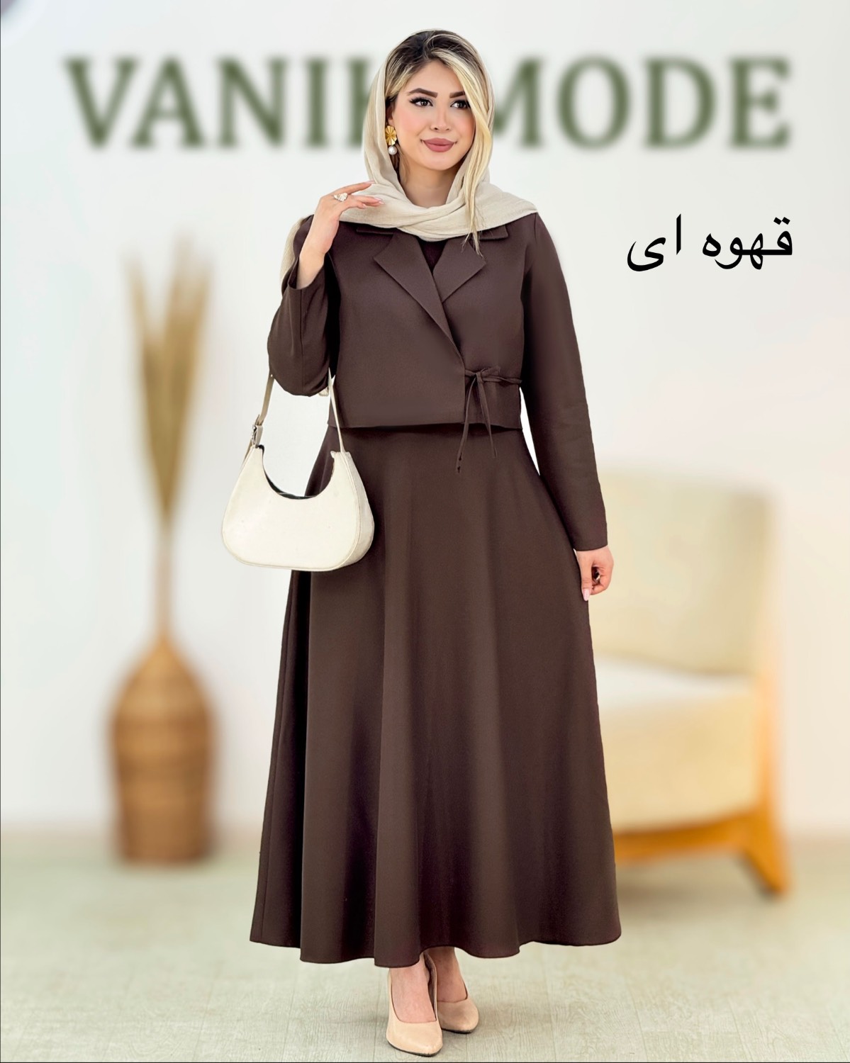 ست کت و دامن بنددار کجراه کد i319
