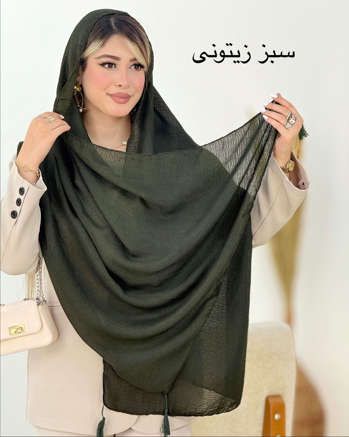 شال نخی منگوله‌دار رنگی کد i537