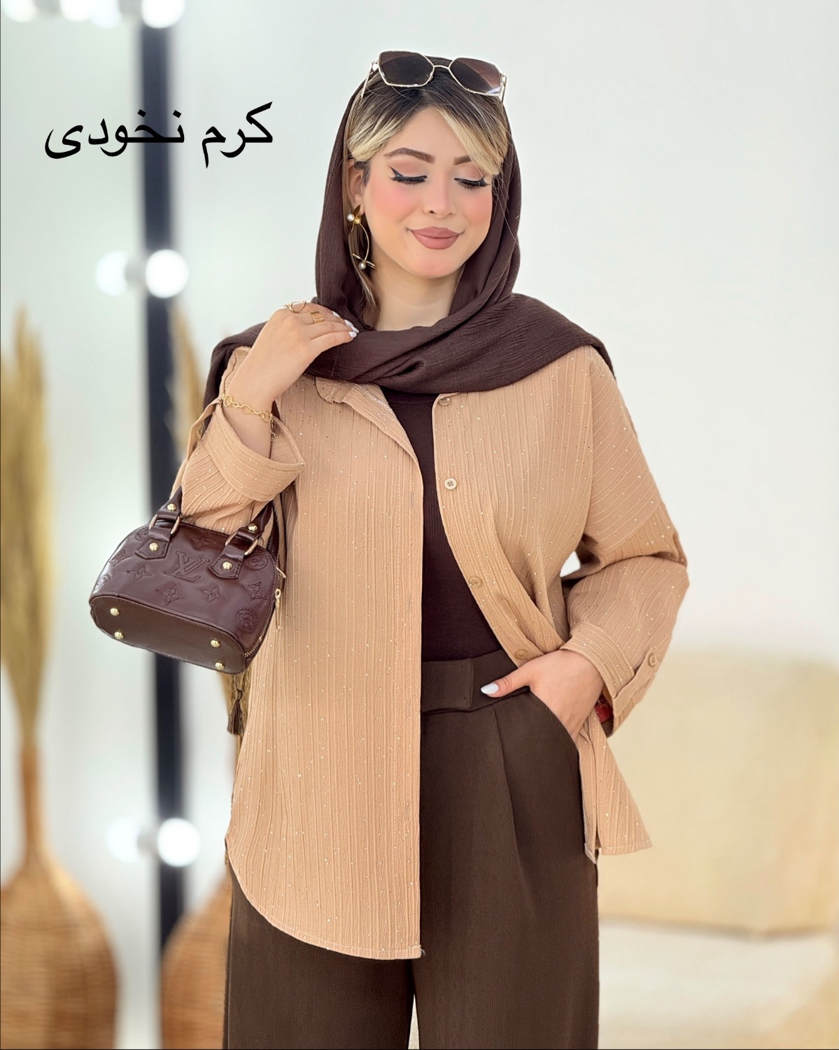 مانتو نگینی هلال‌دار آیوا کد i499