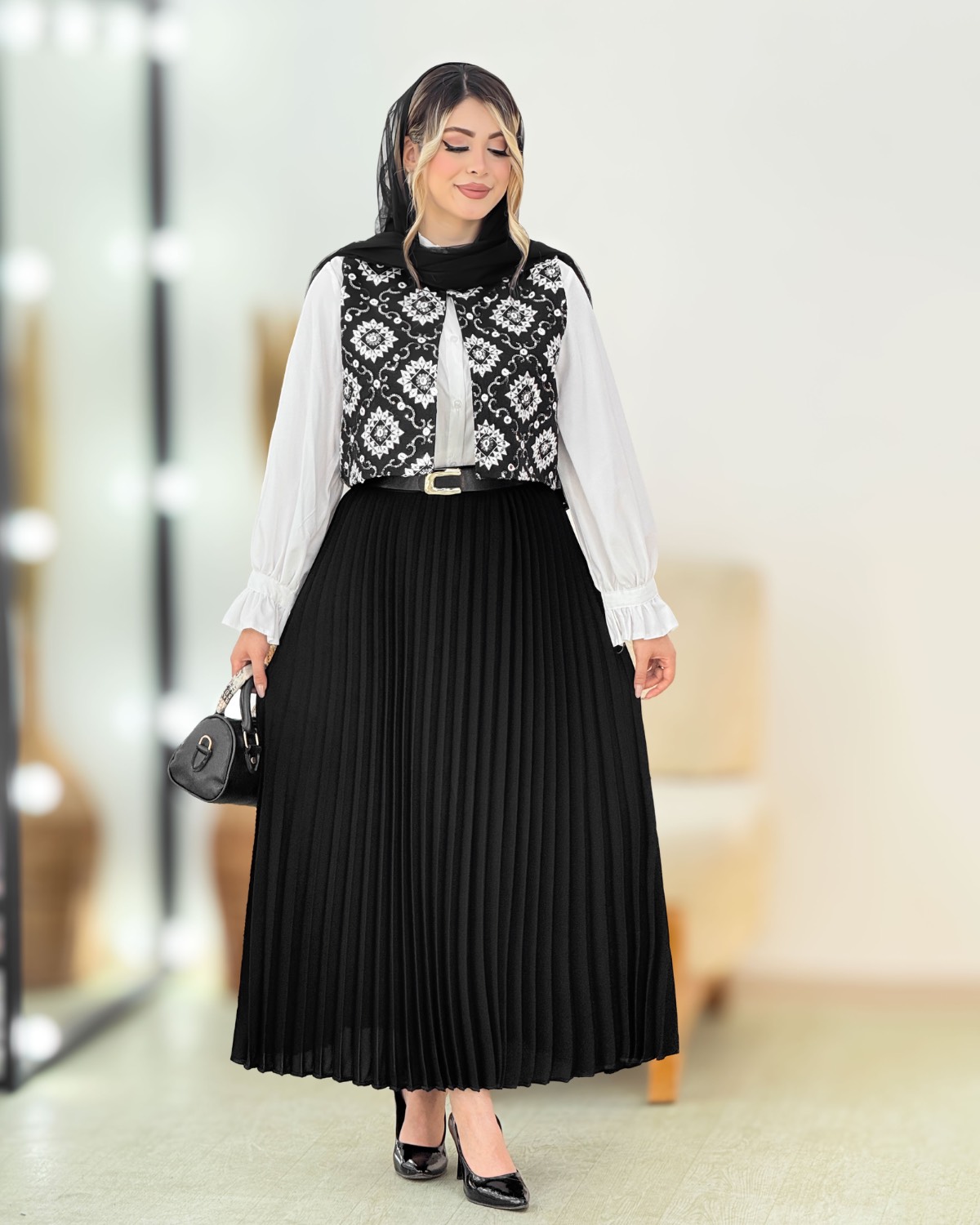 ست جلیقه و دامن سنتی کد i386