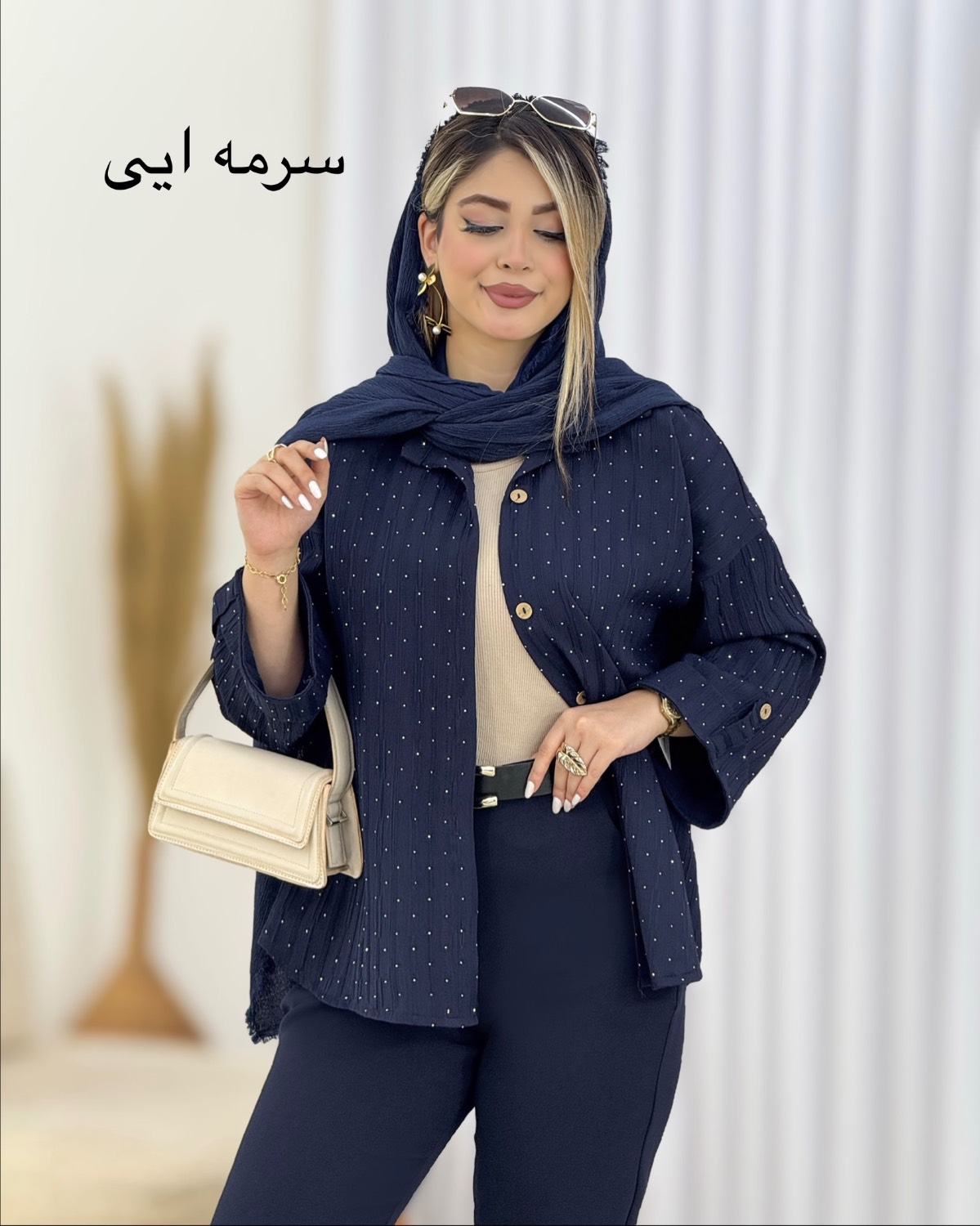 شومیز نگینی آستین پاگون‌دار کد i589