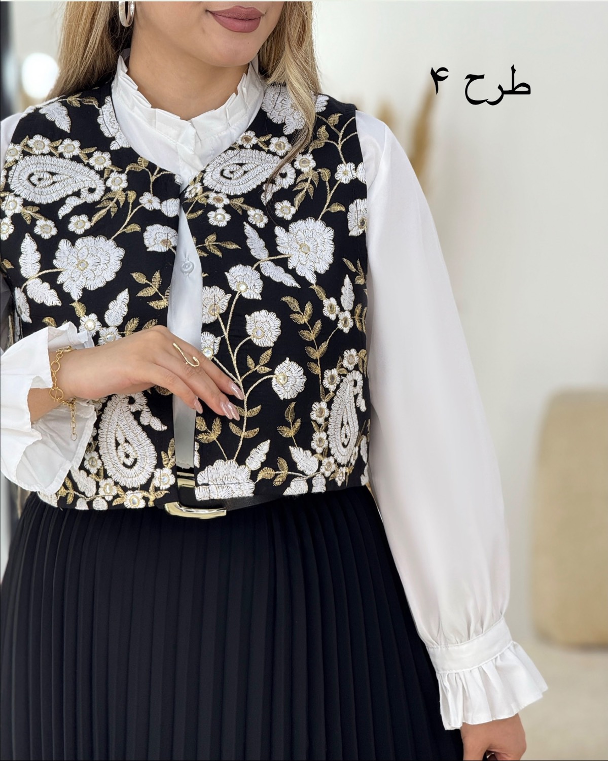 ست جلیقه و دامن سنتی کد i386