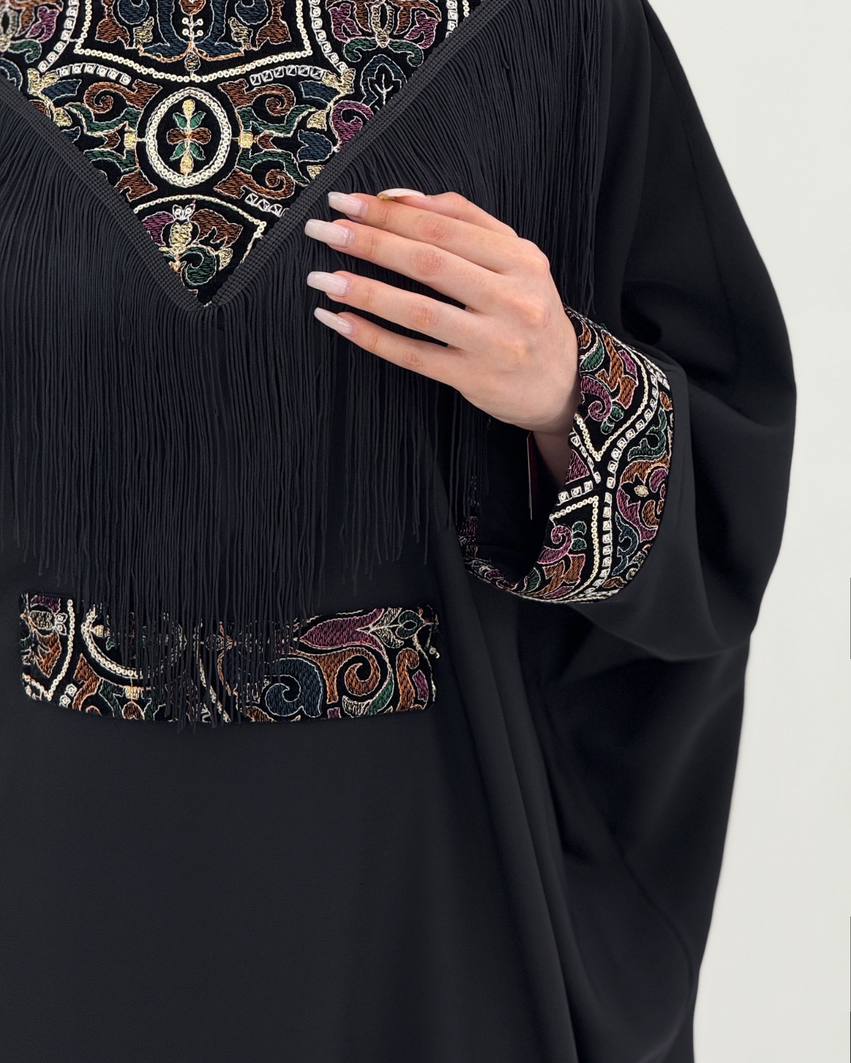 مانتو عبایی خرج کار ریش دار کد i860