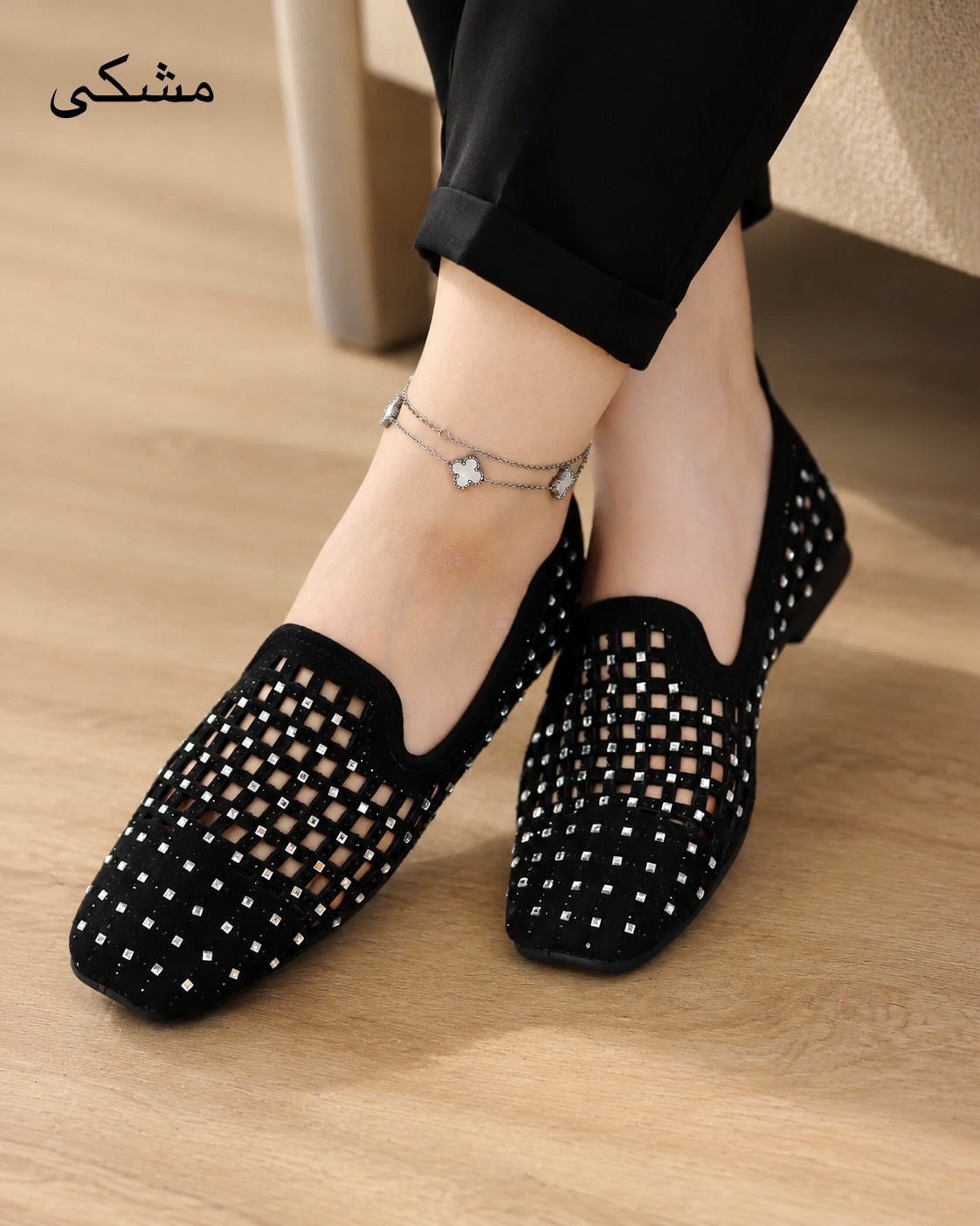 کفش جلوبسته نگینی جیر کد j010
