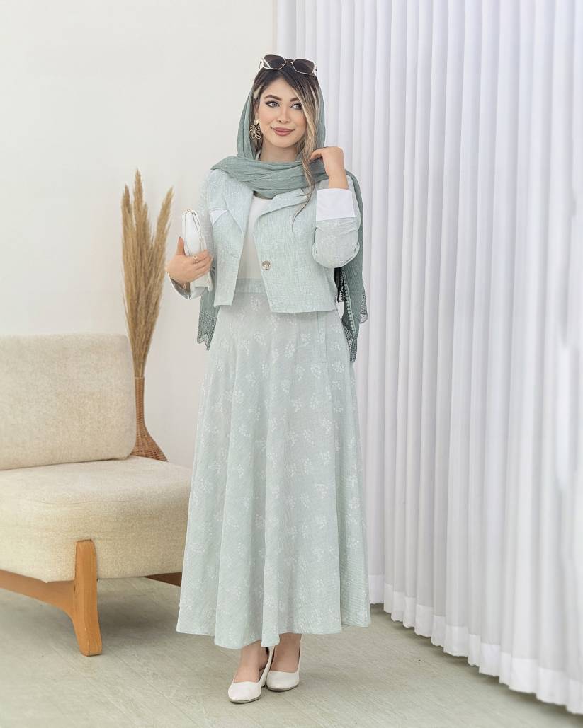 ست کت و دامن مچ سفید طرح گل کد i929