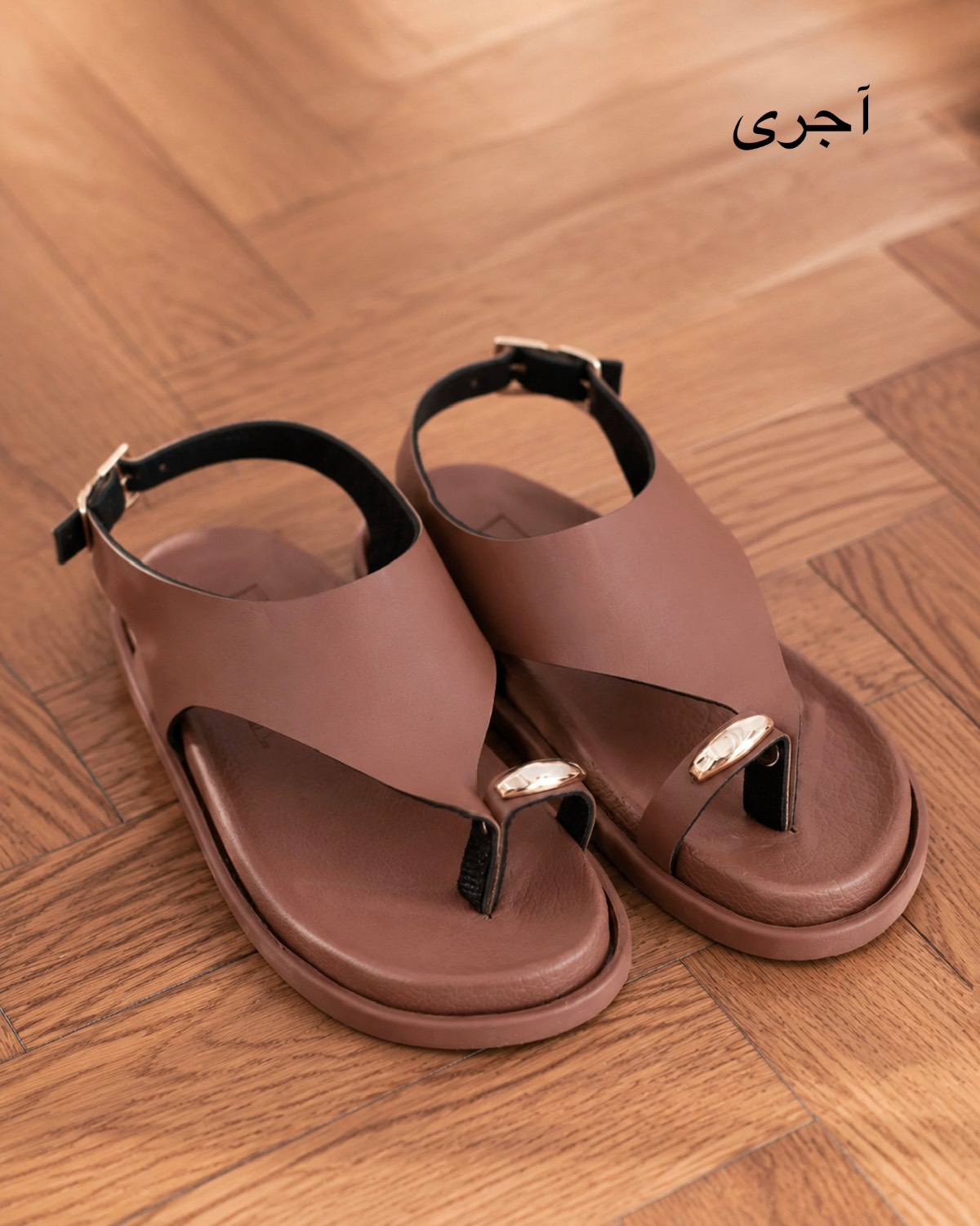 صندل انگشتی سگک‌دار چرم کد i980