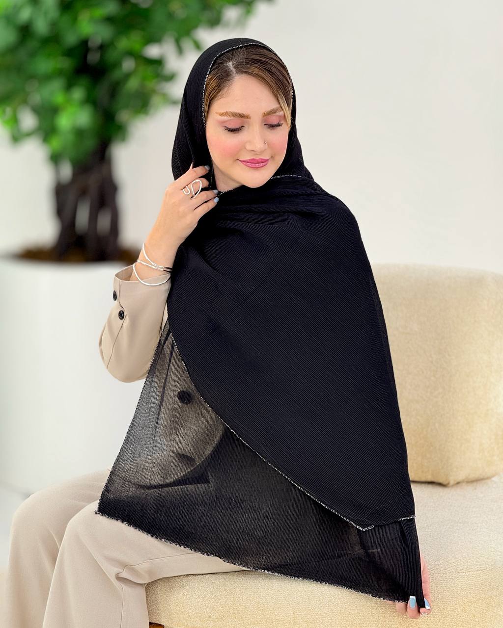 شال پلیسه دور لمه کد i934