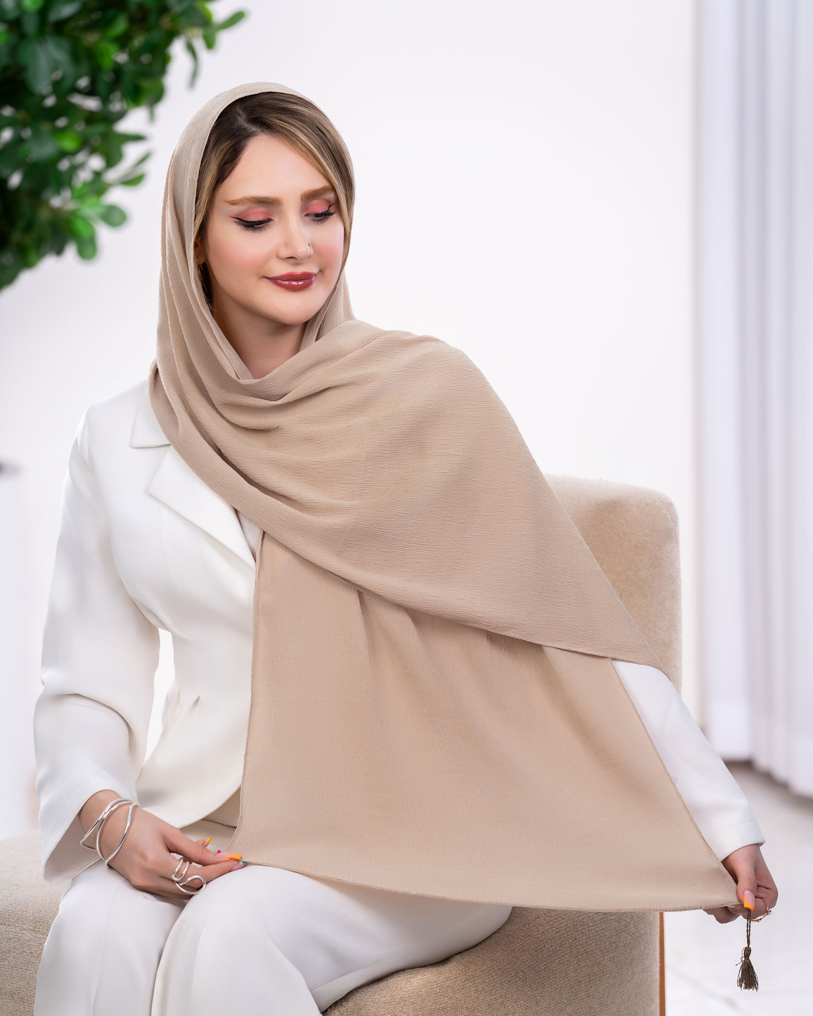 شال نخی منگوله دار کد j247