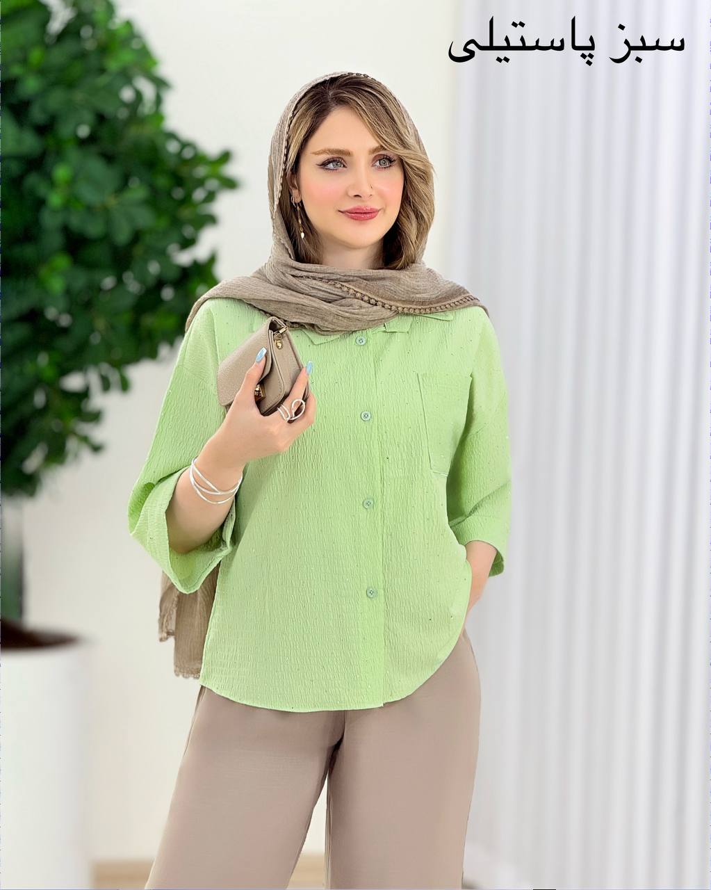شومیز ینزی نگینی جلو جیب کد j133