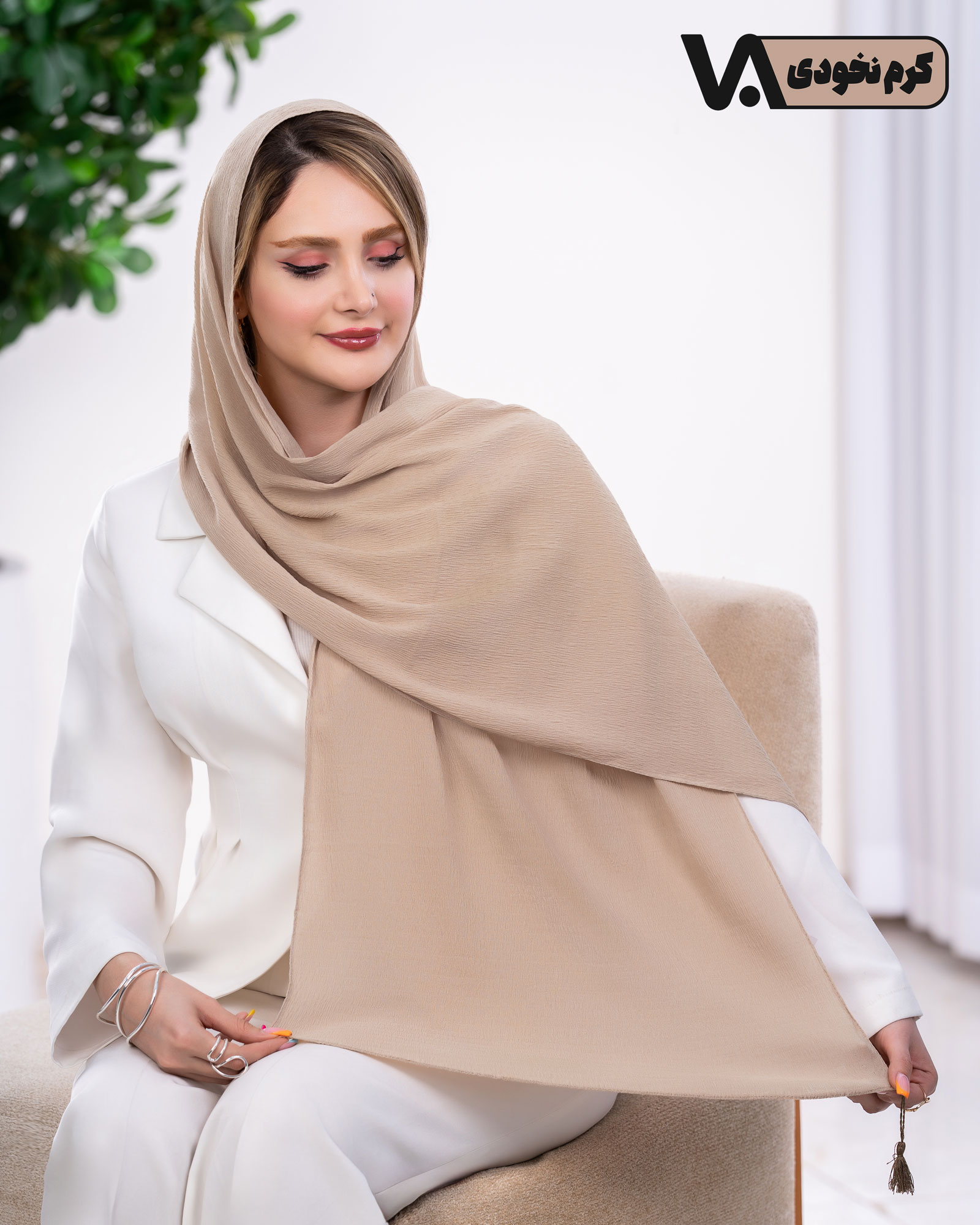 شال نخی منگوله دار کد j247