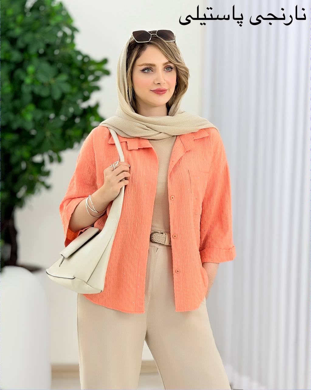 شومیز ینزی نگینی جلو جیب کد j133