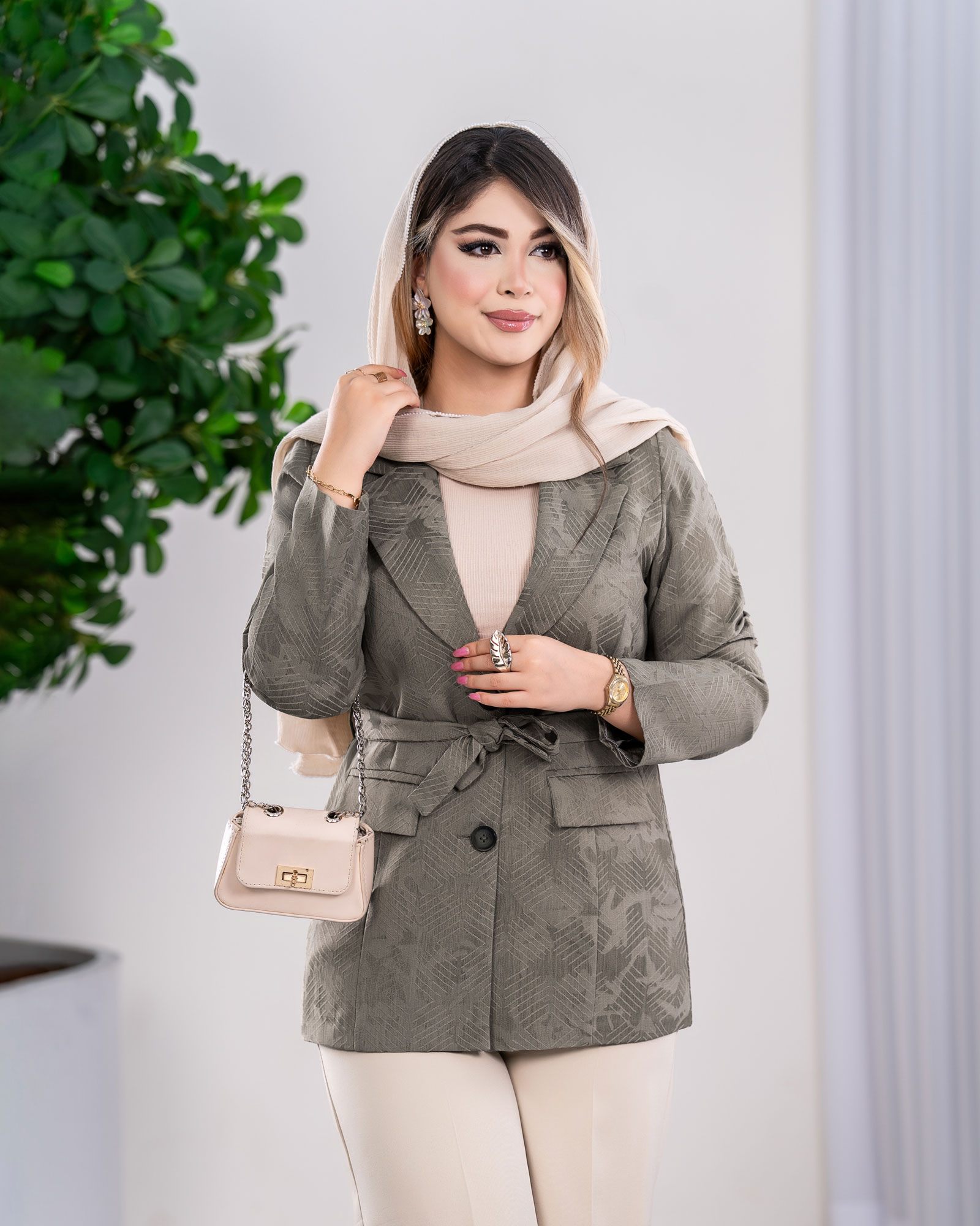 کت یقه انگلیسی بندی ژاکارد کد j222
