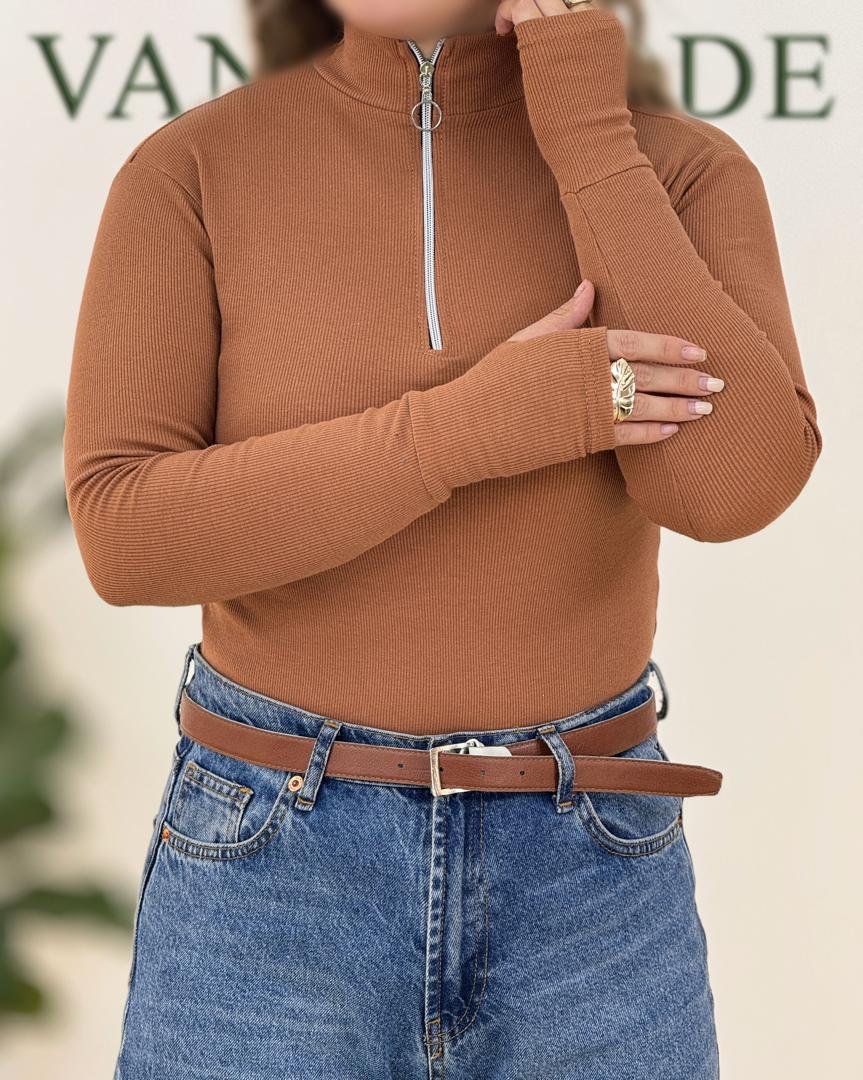 بلوز نیم زیپ کد g303