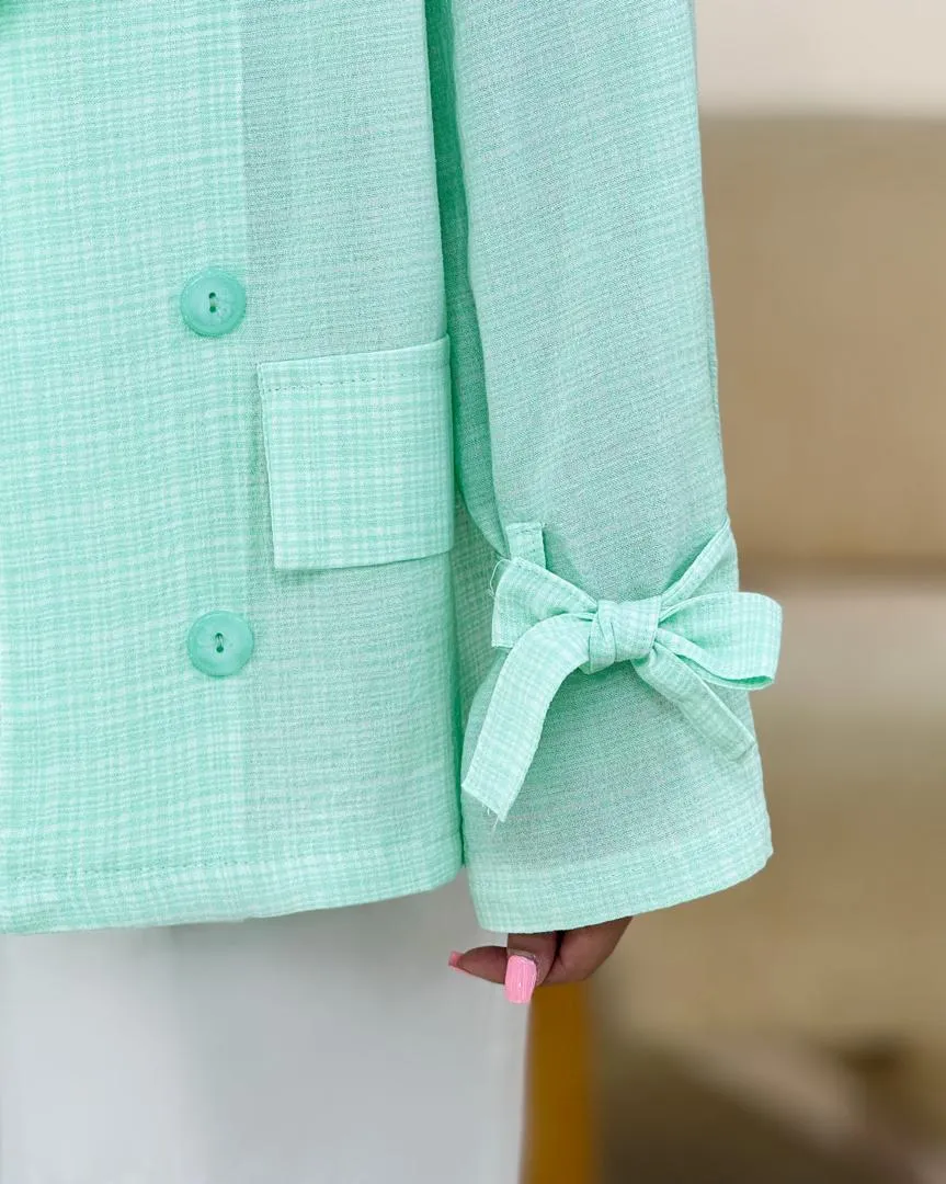 مانتو یقه انگیسی آستین بند دار کد h41