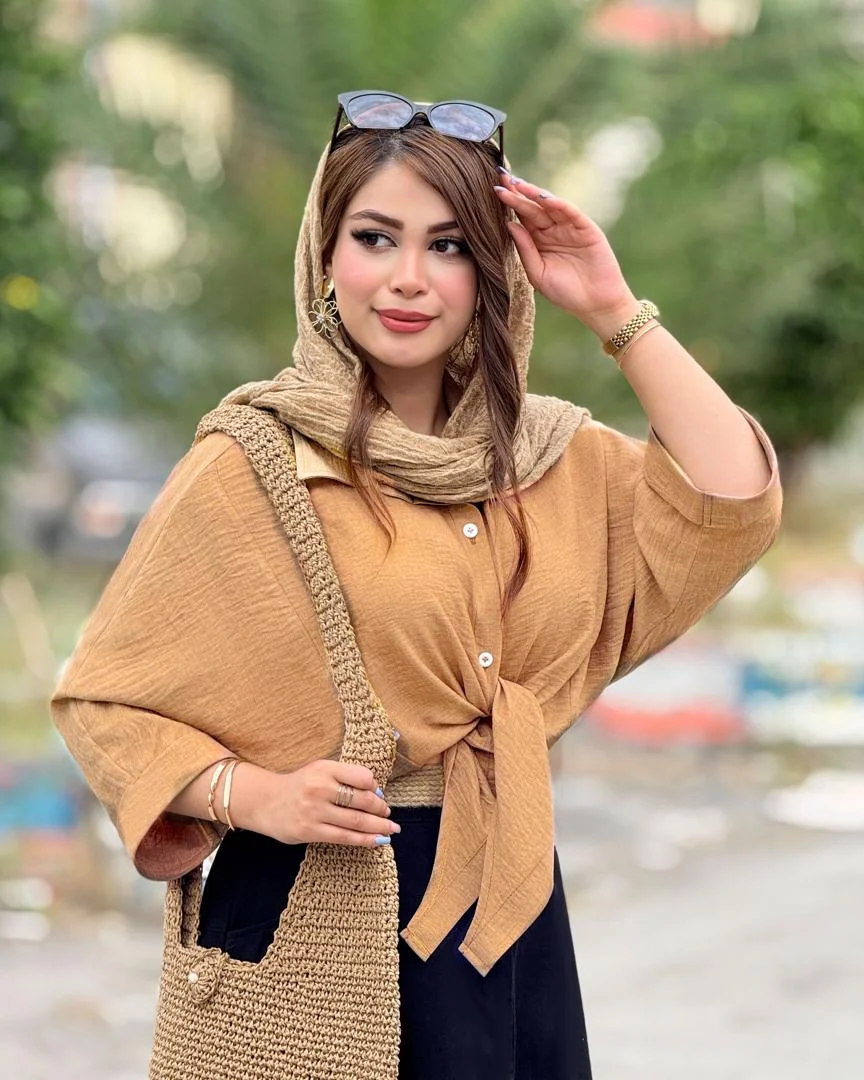 شومیز گره ای پیش بلند پشت کوتاه کد H268