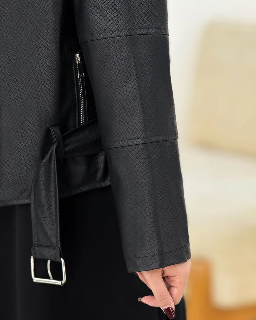 کراپ کت یقه دکمه نما چرم کد h575