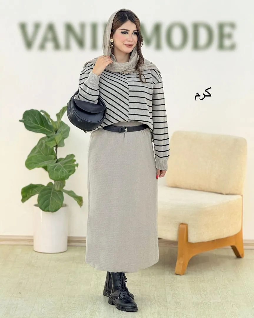 ست بلوز یقه گرد و دامن چاکدار کد h491