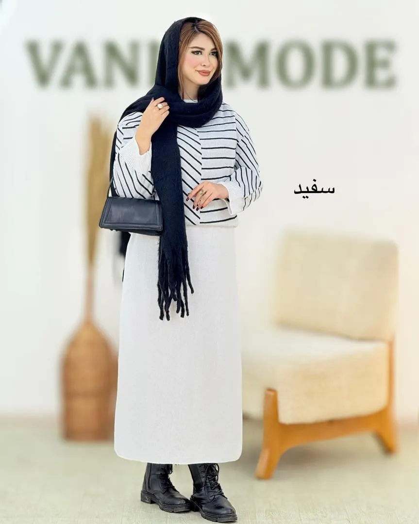 ست بلوز یقه گرد و دامن چاکدار کد h491