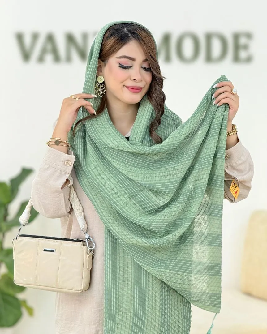 شال حصیری منگوله دار کد h174